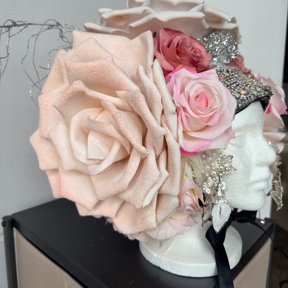 Floral Decor Head Piece main image 6